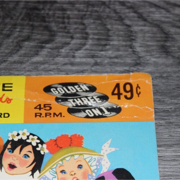 Vintage Little Golden Records 'Lets All Sing Together!' Childrens Vinyl Record-E - Picture 3 of 8